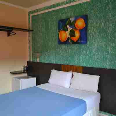 波洛尼酒店 Rooms