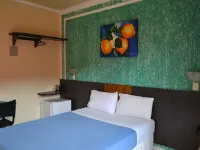Hotel Poloni Ξενοδοχεία στην πόλη Ιταπετινίνγκα