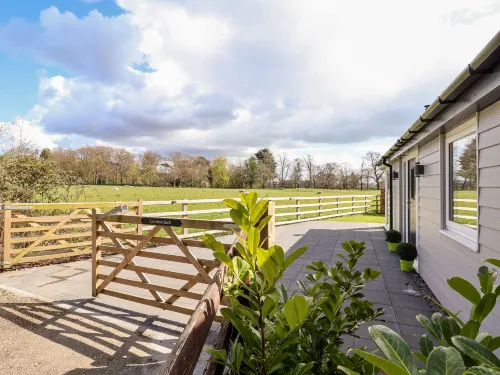 Cornelyn Bach Hotels in Saint Asaph