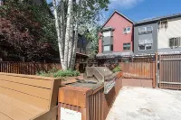 Chalet Chic Condo, Short Walk to Lift 7, Covered Parking 2 Bedroom Condo by RedAwning Hotels in Mountain Village