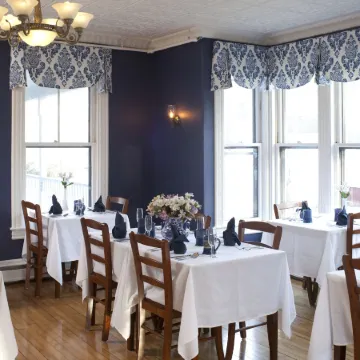 Brewster House Bed & Breakfast