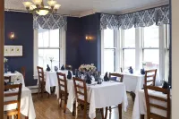 Brewster House Bed & Breakfast Hotels in Freeport