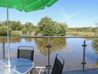 Lakeside Lodge فنادق في أتلبورو