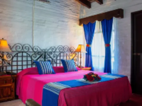 โรงแรม Posada San Angelo โรงแรมในเกวร์นาวากา