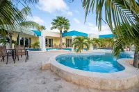 Aqua Viva Suites - Beach
