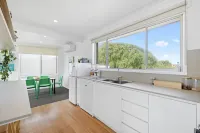 Moody's Motel Hotels in Blairgowrie