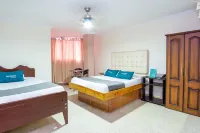 Ayenda Bugatier Hotels near Centro Comercial Colón Plaza