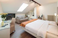 Hotel America