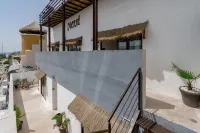 Maui Hostel - Adults Only