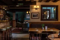 Three Tuns Hotels in Saint Martin-in-Meneage