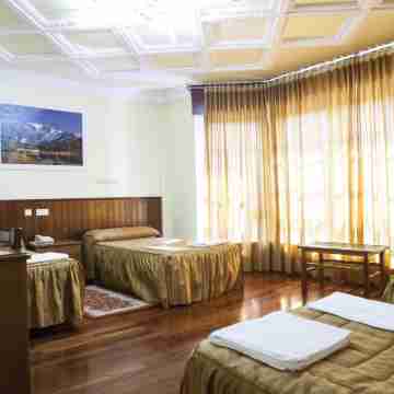 Hotel Antoyana Rooms