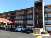 Rodeway Inn & Suites Birmingham I-59 exit 134 Các khách sạn ở Birmingham