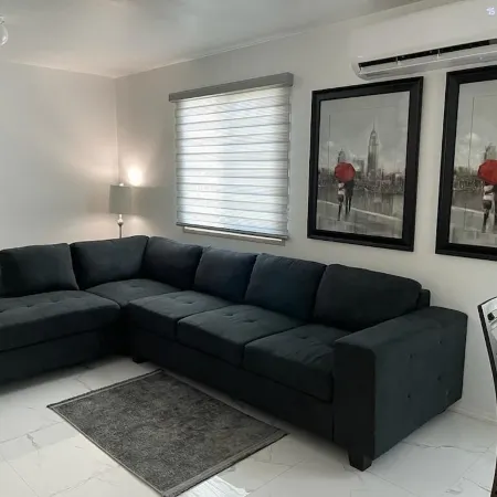 Cozy one bedroom home! Great value and convenient location