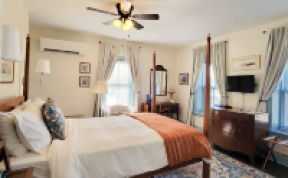 Pheasant Field Bed and Breakfast