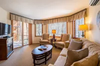 Landmark Resort Hotel a 