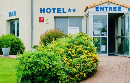 Logis Hôtel l'Air Marin Отели рядом с достопримечательностью «Fort Vauban»