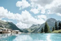 Hotel Goldener Berg - Swimmingpools