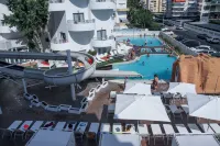 Villa Luz Design & Art Hotel - Pools