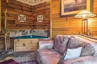 River Access, Mtn Views! All-Season Cullowhee Base - ヴィラ