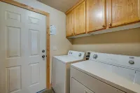 Cozy Park City Townhome by Dining, Shops and More! - WiFi