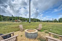 Secluded Morganton Tiny Home w/ Grills! - 3 tähden