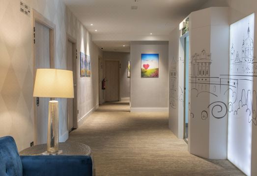 호텔 푸에르타 데 톨레도