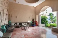 Beachfront/OceanView/PoolView/3 Bedroom/GREAT WIFI  Xaman Ha Condo #7121