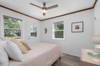 Oceanside, Fun Location, Walk to Beach - balcony