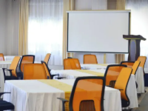 雷格佩爾酒店 彭措林酒店