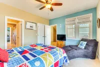 Chic Surf City Retreat w/ Pool < 1 Block to Beach! - balcony