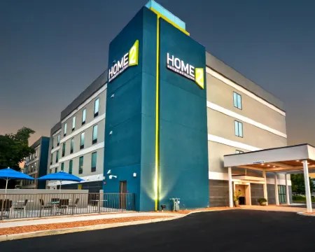 Home2 Suites by Hilton Pensacola I-10 at North Davis Hwy Hotels in Ferry Pass