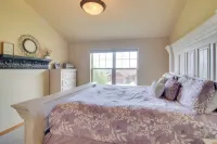Winter Park Chalet w/ Hot Tub + Free Shuttle! - Pet friendly