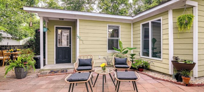 Cute Georgetown Villa < 1 Mi to Historic District Ξενοδοχεία στην πόλη Georgetown County