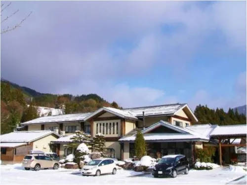 Gessen Hotel di Achi