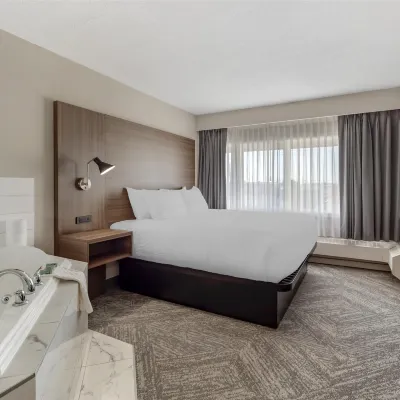 Best Western Cedar Park Inn Hotels near Southeast Edmonton