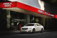 Pinnacle Hotel Vancouver Harbourfront Hotel in zona Stanley Park