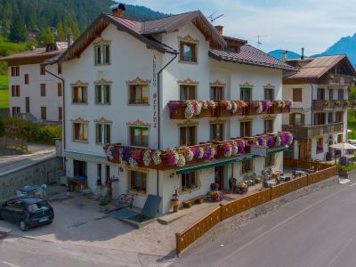 Hotel Serena - Tre Cime Views