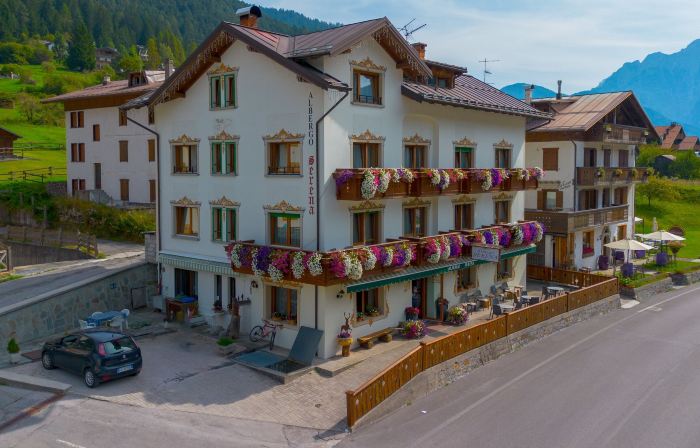 Hotel Serena - Tre Cime Views