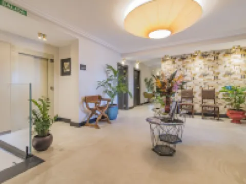 Vesci Faventia Hotels in Loja