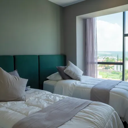 Luxury Condo Scenic Views of Festival del Globo