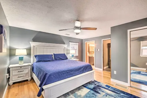 Pet-Friendly Clarksville Home w/ Central A/C - parking
