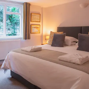 Luccombe Villa Holiday Apartments
