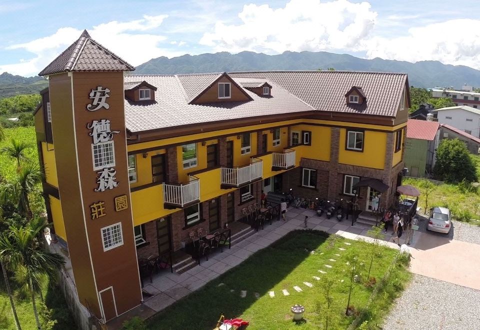 더 앤더슨 매너 호텔 이미지