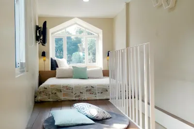 Cottonwood Bed & Breakfast House