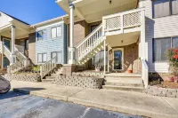 15 Mi to Greensboro: Archdale Condo w/ Fireplace - Wifi