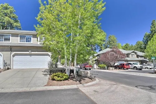 Modern Flagstaff Home w/ BBQ: Walk Downtown! - Lejligheder