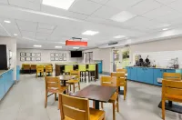 Country Inn & Suites by Radisson, Roanoke, VA Hotels in Hollins