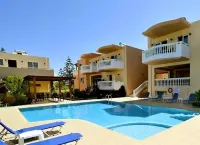 Golden Rose Suites - Beach