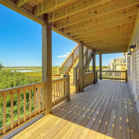 North Topsail Getaway w/ Panoramic Sound Views!