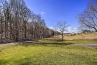 Pet-Friendly Abingdon Abode w/ Yard & Grill! - Pet friendly